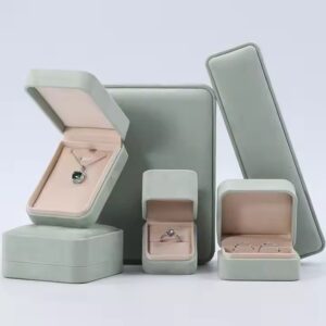 Jewelry Boxes and Jewelry Organizers: How to Choose the Best Jewelry Storage for Style and Function插图3