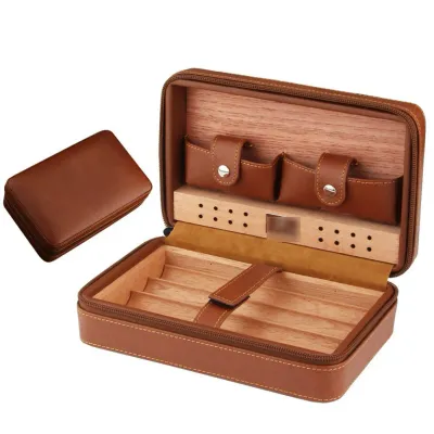 Spanish Cedar Cigar Humidor: Why Interior Wood Specification Defines Your Product插图2 Spanish Cedar cigar humidor OEM manufacturer, piano lacquer exterior with Cedrela odorata interior lining - T.WING-PAK