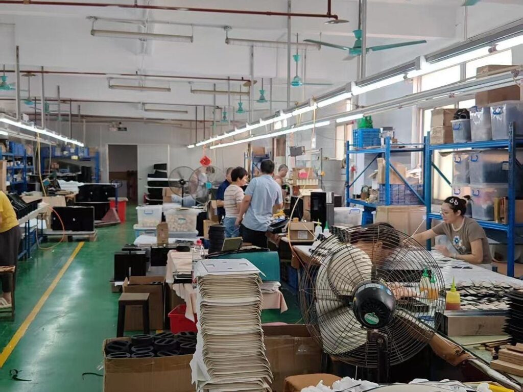 How to Choose a Chinese Watch Winder OEM Factory: A 2026 Buyer's Due-Diligence Checklist 1 05 watch winder factory floor overview